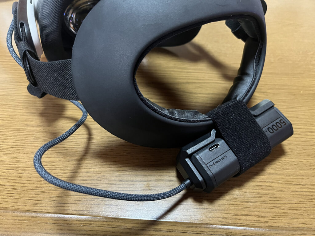 後頭部にも取り付けられる!